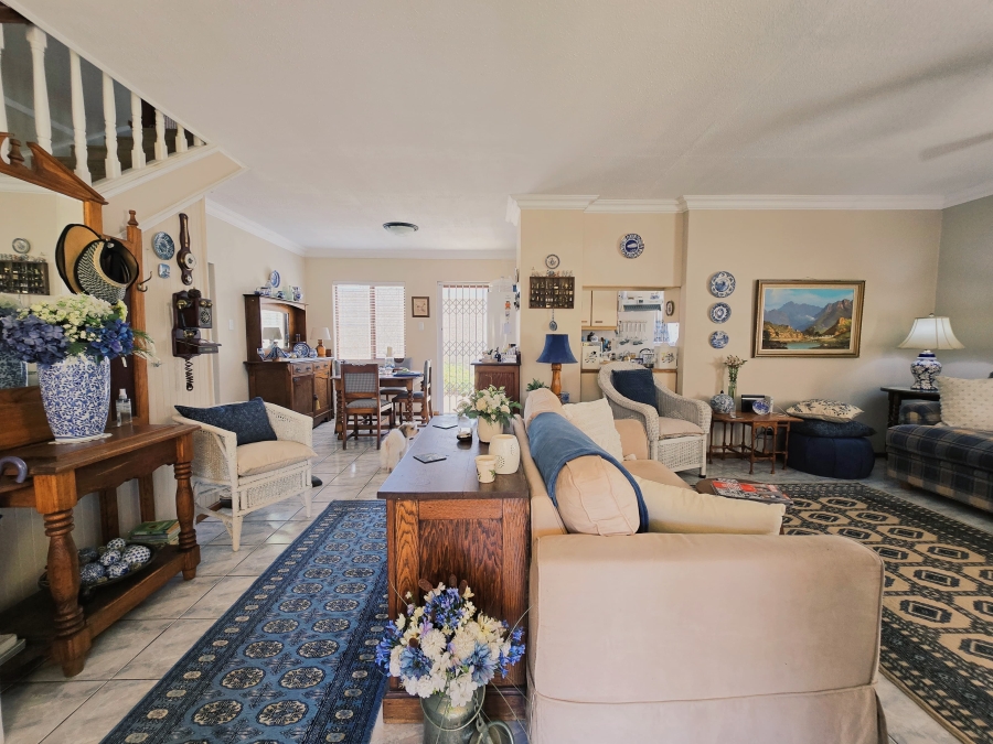 3 Bedroom Property for Sale in Dormehls Drift Western Cape